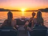 Una Despedida de Soltera Única: Paseo en Barco por el Río Paraguay al Atardecer